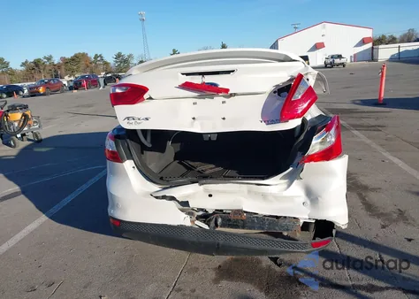 2014 Ford Focus Titanium from USA, damaged, VIN 1FADP3J20EL378488